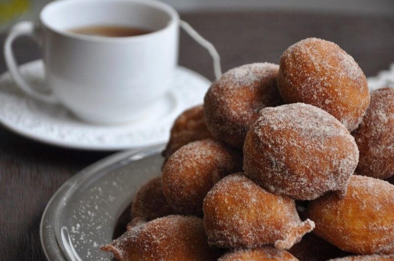 Bolinho de Chuva Perfeito que Não Fica Cru - Redondinho e Delicioso.