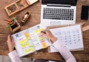 calendário com rotina de faxina semanal